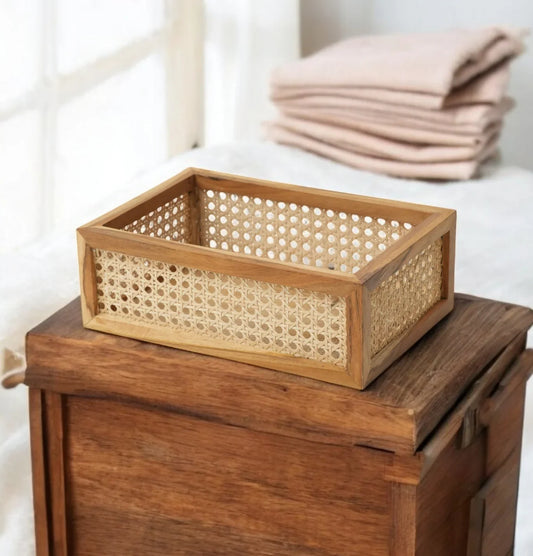 Rattan Mesh Basket – Natural Style, Effortless Organization