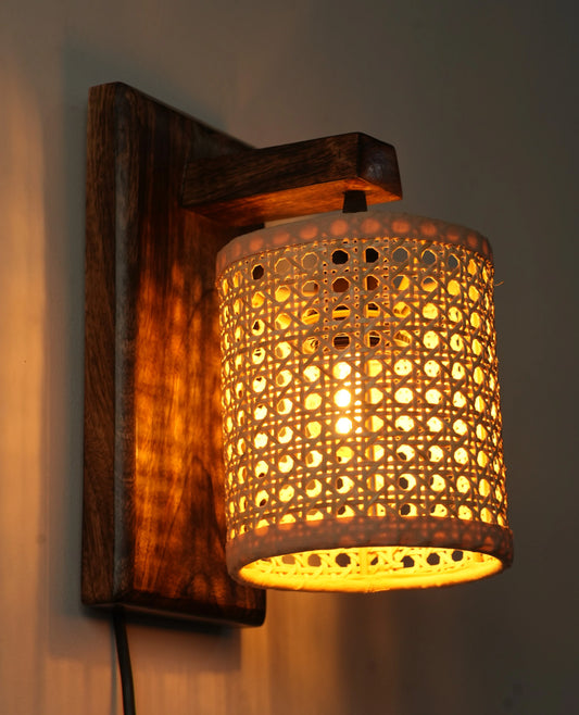 Rustic Rattan Wall Lamp – Geometric Elegance, Boho Glow