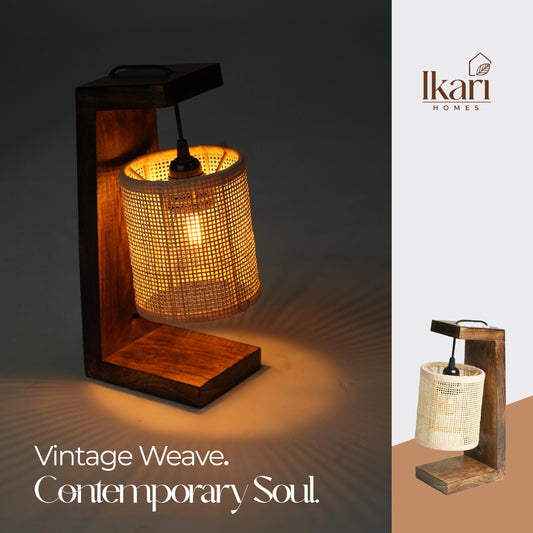 Rattan Square Table Lamp – Natural Form, Warm Function