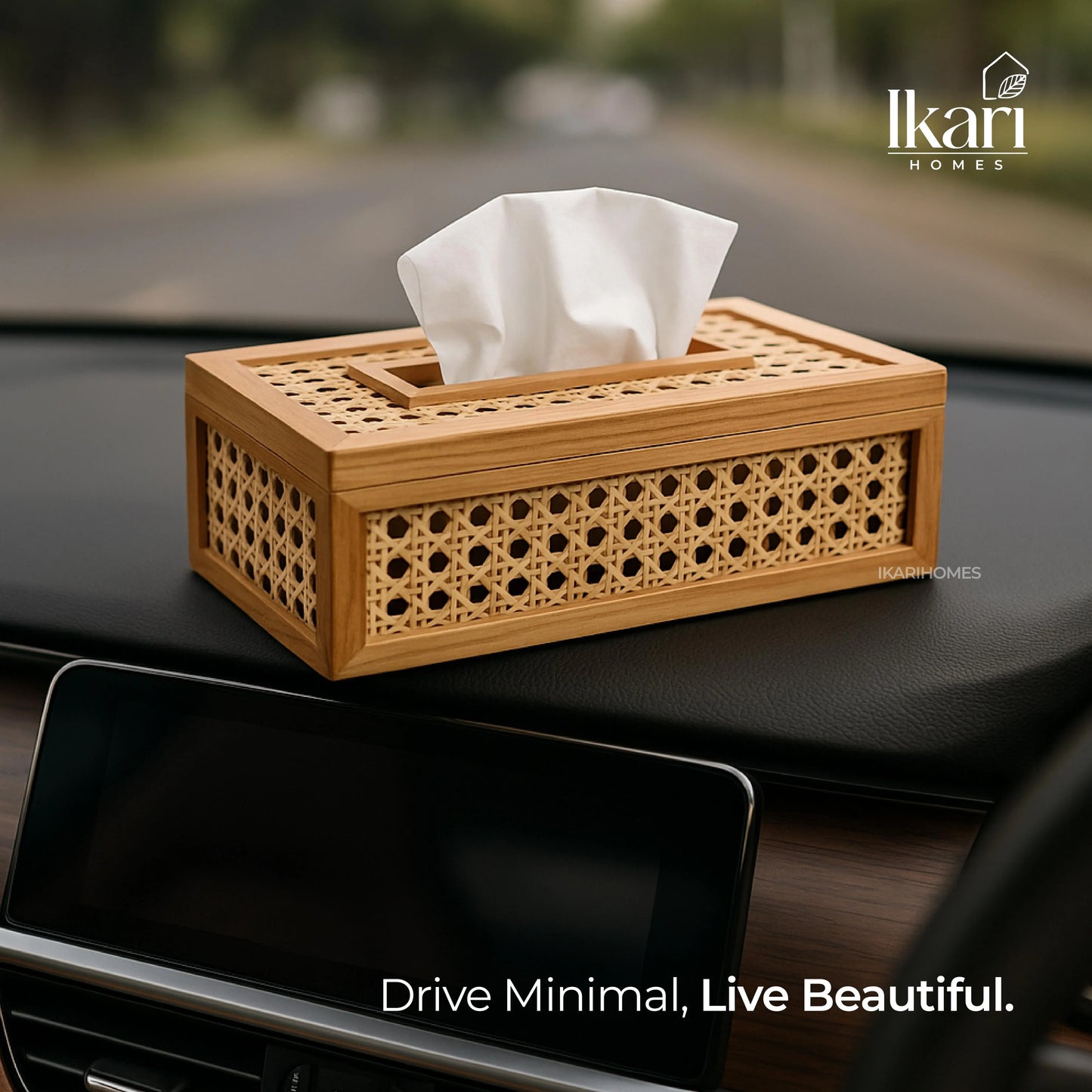 Rattan Tissue Holder