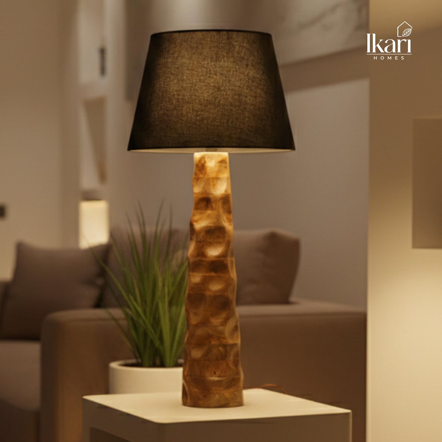 Midnight Elegance Floor Lamp – Where Darkness Meets Design